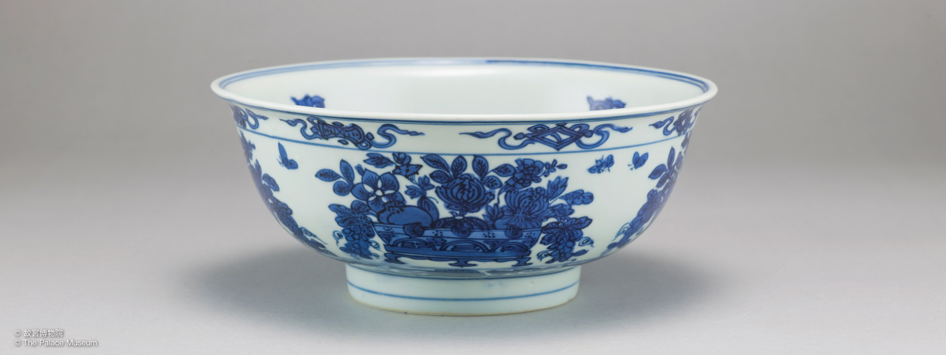 青花陶艺工作坊（花果双龙纹碗）