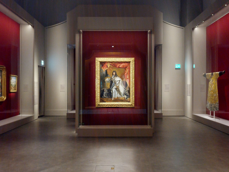 The Forbidden City and The Palace of Versailles: China-France Cultural Encounters in the Seventeenth and Eighteenth Centuries