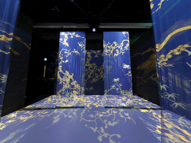 The Ways in Patterns: An Immersive Digital Exhibition from the Palace Museum